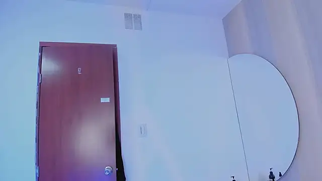  shantal smith online show from 03.05.25