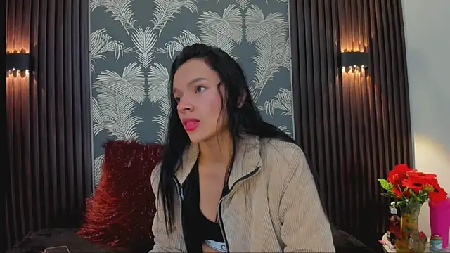  shantal smith online show from 10.06.25