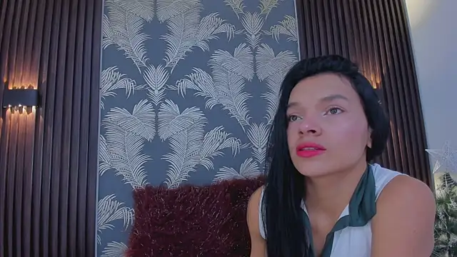  shantal smith online show from 11.11.25