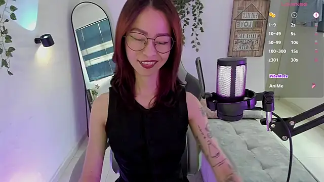 Snapshot of rosse_98_ chatting on 02.16.25 rosse 98 online show from 02.16.25