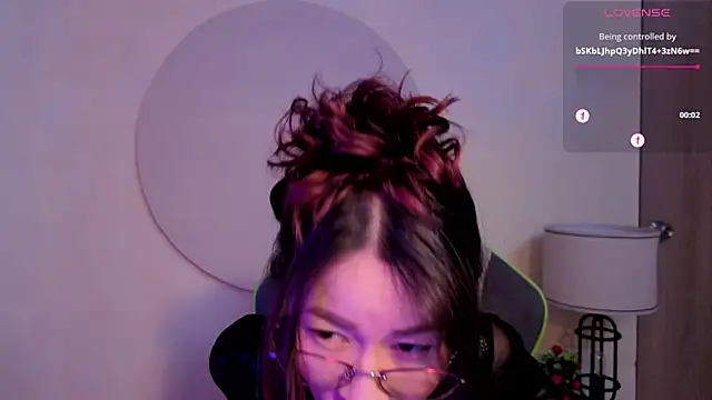 Snapshot of rosse_98_ chatting on 06.28.26 rosse 98 online show from 06.28.26