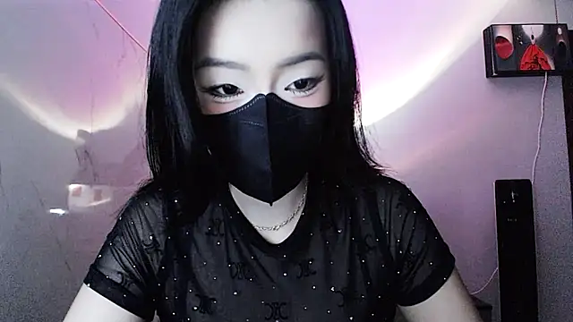 Snapshot of -KathySweet- chatting on 10.18.25 -KathySweet- online show from 10.18.25