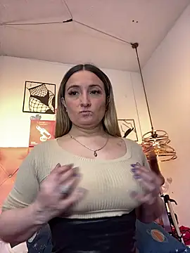 Snapshot of antonella87 chatting on 06.03.26 antonella87 online show from 06.03.26