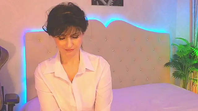 flor vic online show from 02.06.25