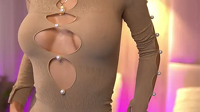 Snapshot of AvaHeath chatting on 01.11.25 AvaHeath online show from 01.11.25