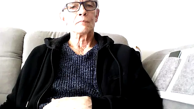 Snapshot of berfri chatting on 03.01.26 berfri online show from 03.01.26