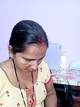 Snapshot of reemacouple007 chatting on 03.02.26 reemacouple007 online show from 03.02.26