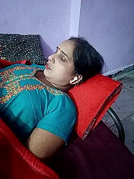 Snapshot of reemacouple007 chatting on 03.21.26 reemacouple007 online show from 03.21.26