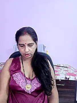 Snapshot of reemacouple007 chatting on 05.01.26 reemacouple007 online show from 05.01.26