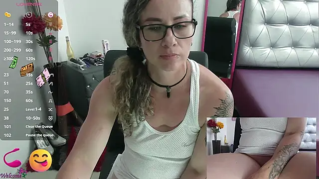 ViickySexy online show from 03.13.25