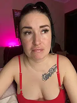 Roxana Bell online show from 02.28.25