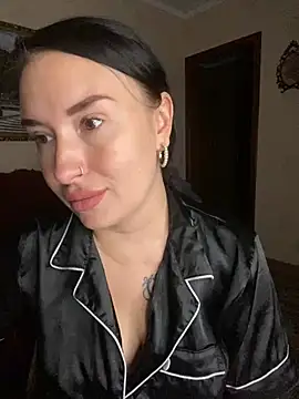 Snapshot of Roxana_Bell chatting on 07.20.26 Roxana Bell online show from 07.20.26