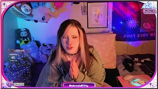 Snapshot of AmbrosiaKitty chatting on 05.18.26 AmbrosiaKitty online show from 05.18.26