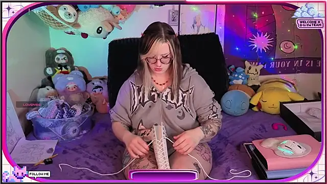 Snapshot of AmbrosiaKitty chatting on 07.09.26 AmbrosiaKitty online show from 07.09.26