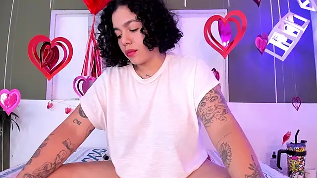 Alexxxholy online show from 02.15.25