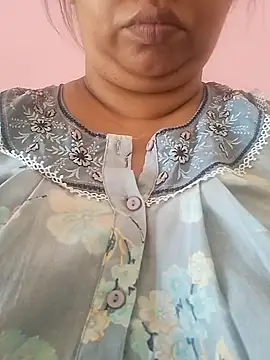 Ravina patil1 online show from 05.18.26