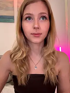 LunaRase online show from 11.29.25