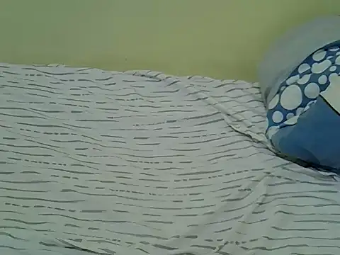 candililie online show from 10.08.25