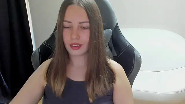 Snapshot of Mia_shy1 chatting on 06.14.26 Mia shy1 online show from 06.14.26