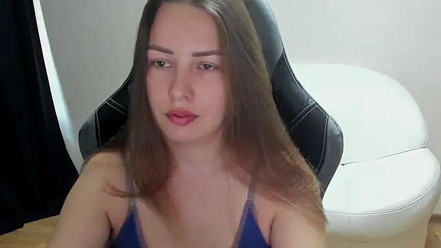 Snapshot of Mia_shy1 chatting on 06.23.26 Mia shy1 online show from 06.23.26