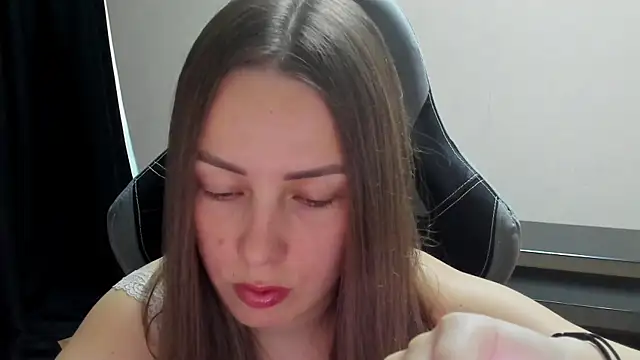 Snapshot of Mia_shy1 chatting on 07.03.26 Mia shy1 online show from 07.03.26