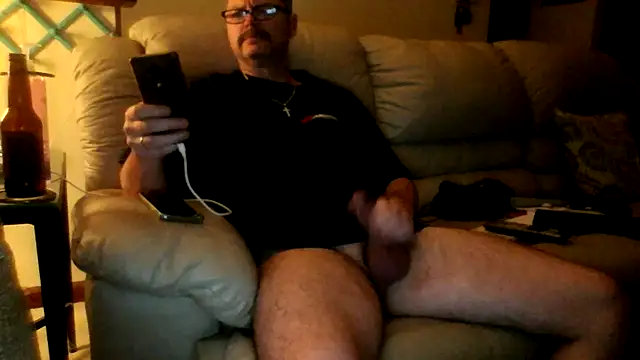 Snapshot of Billythekidd1978 chatting on 12.20.24 Billythekidd1978 online show from 12.20.24