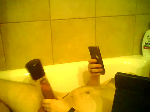 Snapshot of Billythekidd1978 chatting on 02.15.26 Billythekidd1978 online show from 02.15.26