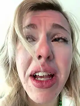 Snapshot of propertyofdaddy chatting on 03.13.25 propertyofdaddy online show from 03.13.25