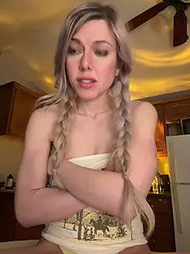 Snapshot of propertyofdaddy chatting on 04.08.26 propertyofdaddy online show from 04.08.26