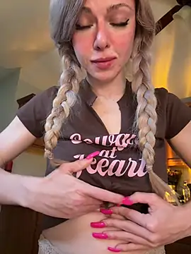 Snapshot of propertyofdaddy chatting on 04.08.26 propertyofdaddy online show from 04.08.26