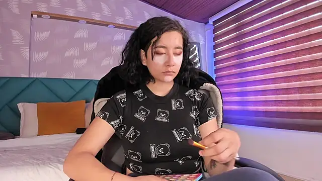 Moony 14 online show from 09.21.25