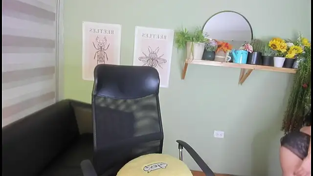 Aliiz 01 online show from 02.06.25