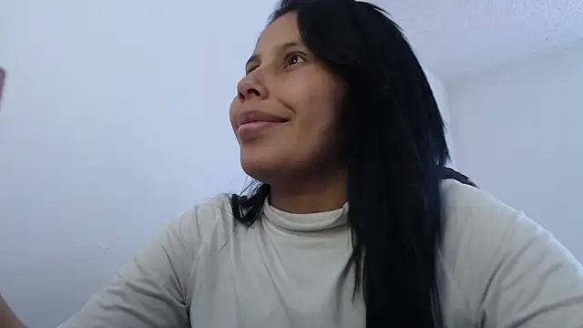 Ashley A online show from 03.22.25