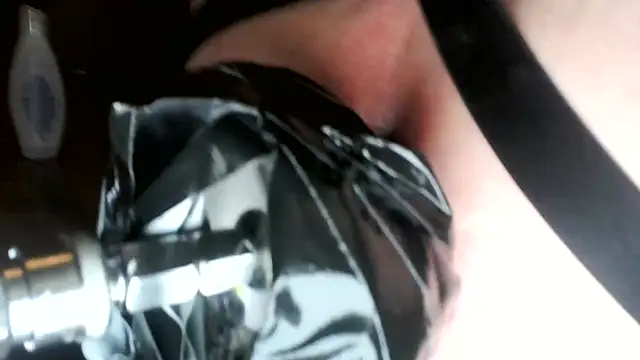 Snapshot of Asschurch chatting on 02.01.25 Asschurch online show from 02.01.25