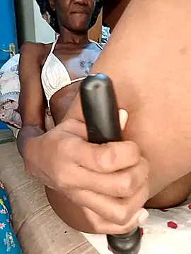 Snapshot of Stellah_Squirter chatting on 03.19.25 Stellah Squirter online show from 03.19.25