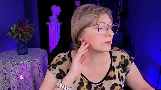 sugar vivien online show from 01.15.25