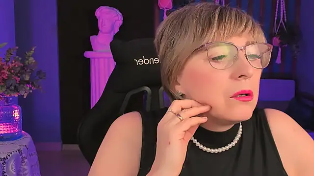 sugar vivien online show from 10.04.25