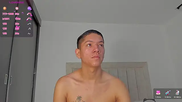 JulianRose 1 online show from 02.19.26