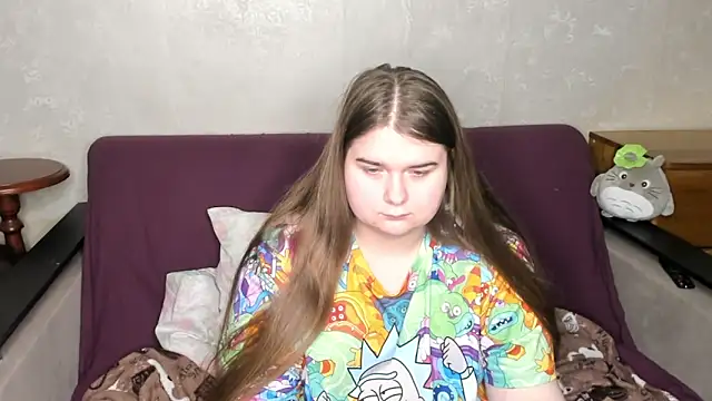 Snapshot of Aushpana chatting on 02.18.25 Aushpana online show from 02.18.25