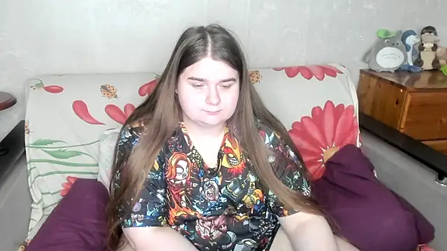Snapshot of Aushpana chatting on 02.28.25 Aushpana online show from 02.28.25