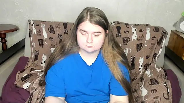 Snapshot of Aushpana chatting on 03.10.25 Aushpana online show from 03.10.25