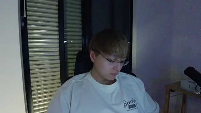 Tkcqcc online show from 02.27.25