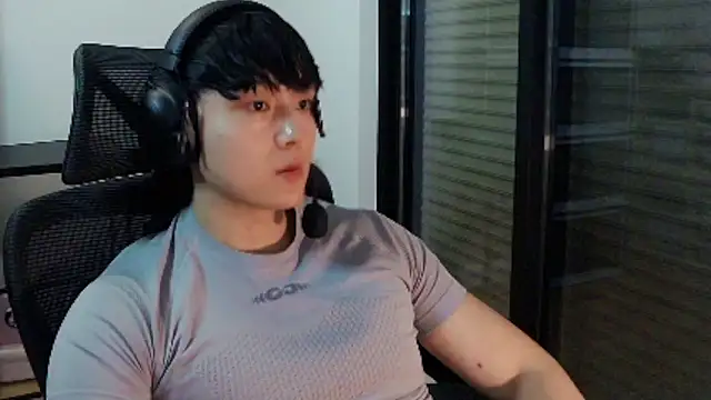 Snapshot of Tkcqcc chatting on 02.24.26 Tkcqcc online show from 02.24.26