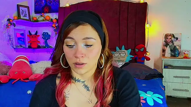 alisson zafiro  online show from 11.20.25