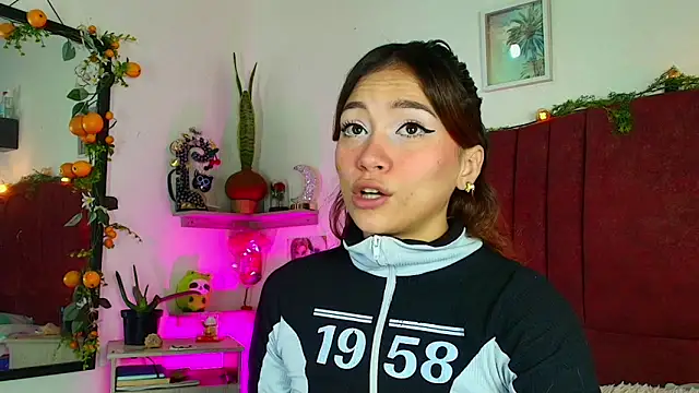 alisson zafiro  online show from 03.29.26