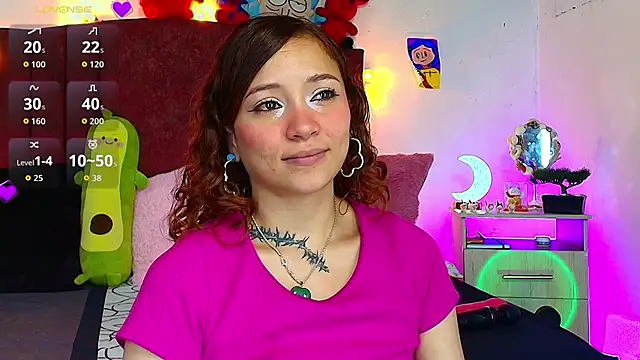Snapshot of alisson_zafiro_ chatting on 06.30.26 alisson zafiro online show from 06.30.26