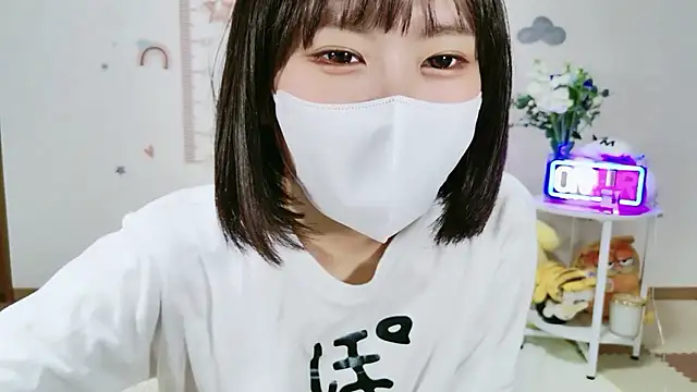 Snapshot of _Iroha_99 chatting on 04.27.26 Iroha 99 online show from 04.27.26