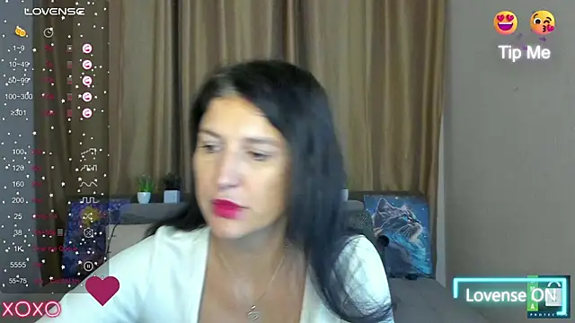 Alianna Solo Kisses online show from 11.11.25