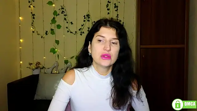 Alianna Solo Kisses online show from 02.08.26