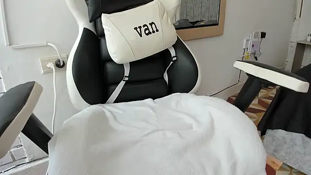 Valerioe online show from 03.22.25